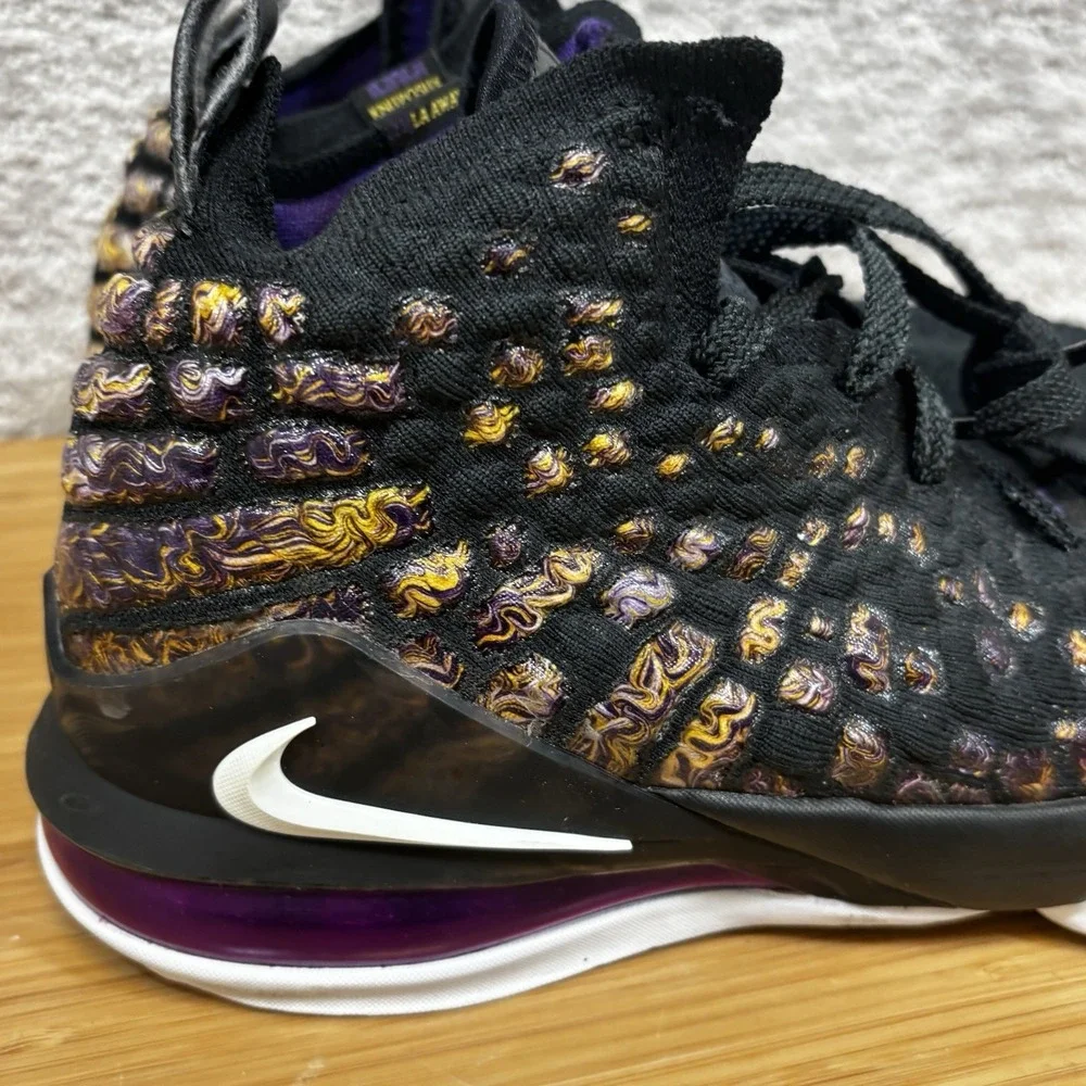 NIKE LEBRON XVII 17 LAKERS SHOES BQ5594-004 YOUTH 5.5 BLACK PURPLE HI TOP BOYS